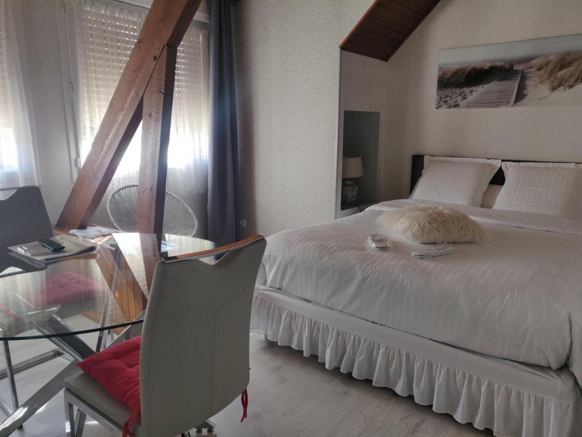 Chambres Du Jardin Fleuri Saint-Aubin-lès-Elbeuf 外观 照片