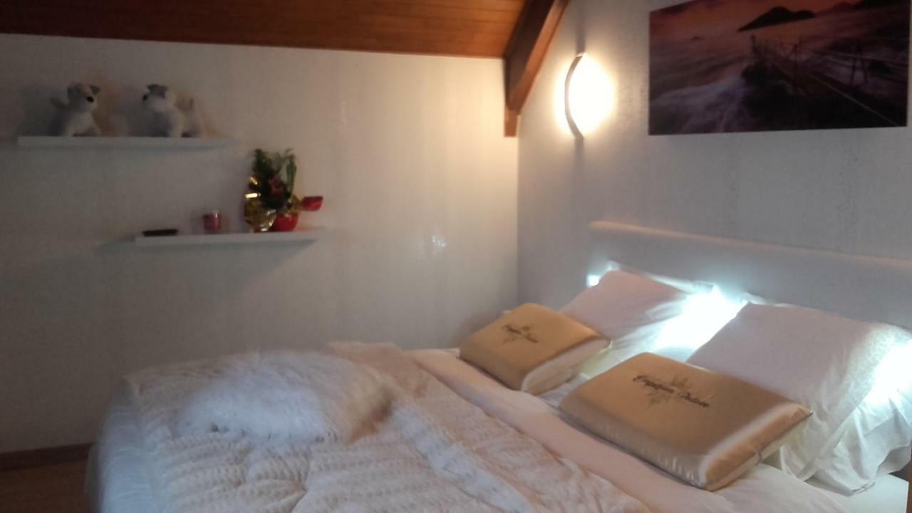Chambres Du Jardin Fleuri Saint-Aubin-lès-Elbeuf 外观 照片
